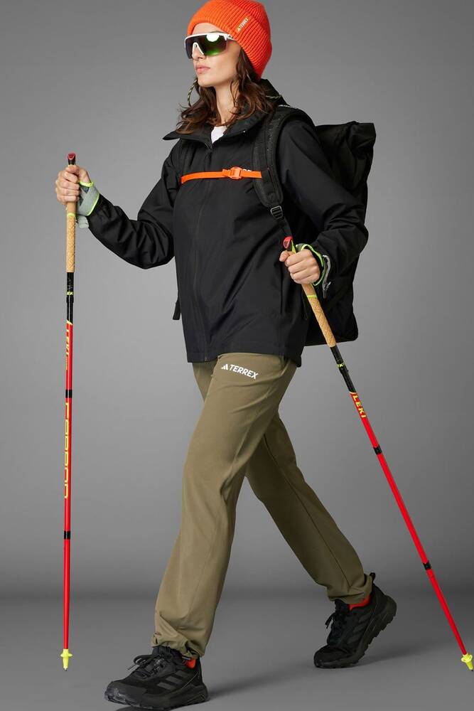 Kadın MT ESS Ceket JM8702 Siyah 