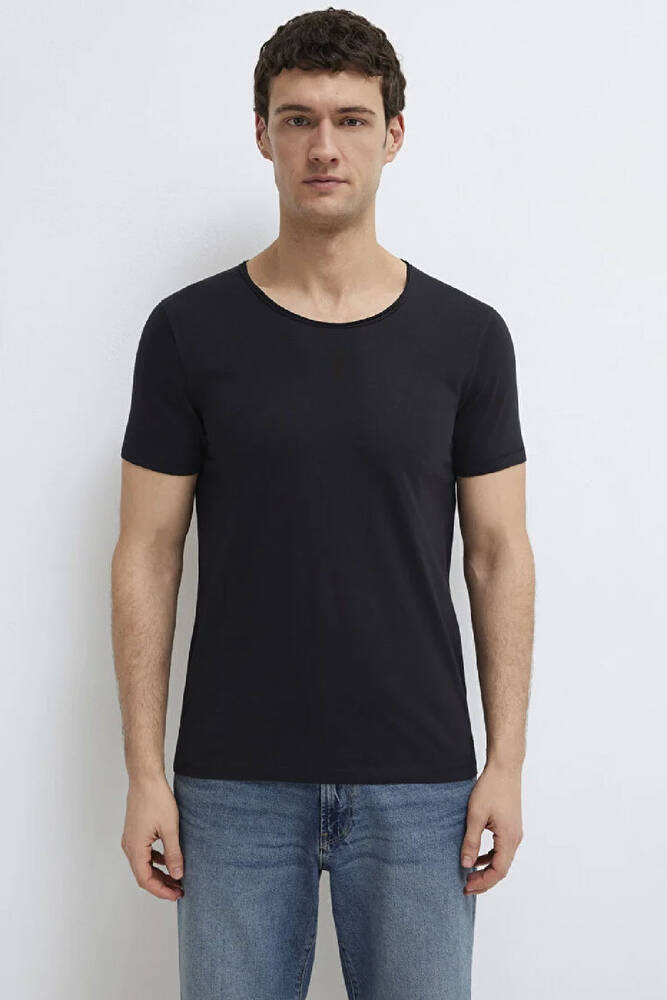 Erkek Basic Tişört 064019-20933 Siyah 
