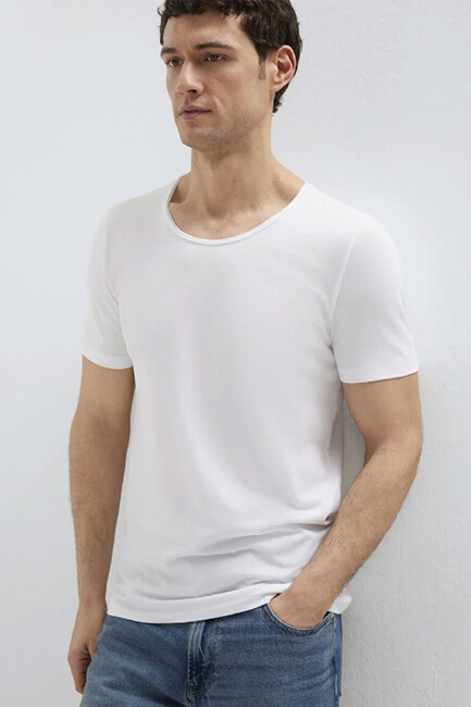 Erkek Basic Tshırt 064019-620 Beyaz (2)