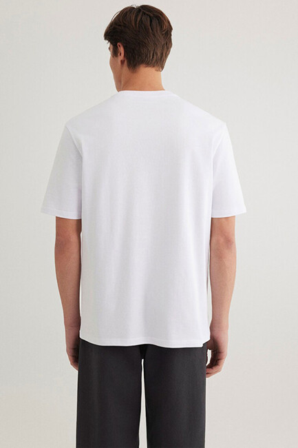 Erkek Bisiklet Yaka Basic Tişört 0611924-620 Beyaz - Thumbnail