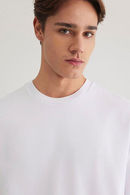 Erkek Bisiklet Yaka Basic Tişört 0611924-620 Beyaz - Thumbnail