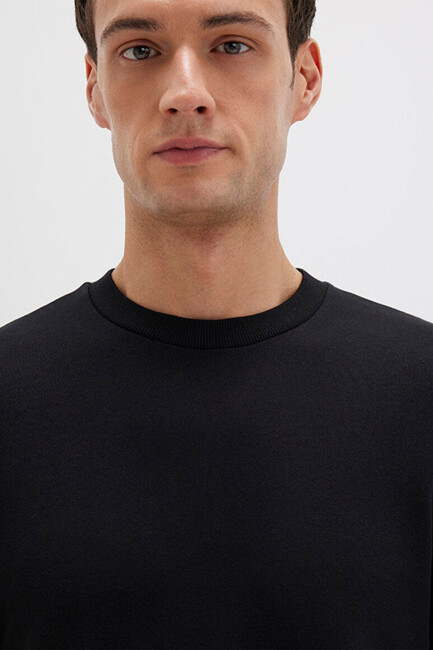 Erkek Bisiklet Yaka Sweat 0S10457-900 Siyah - Thumbnail