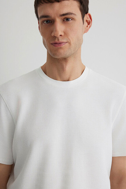 Erkek Bisiklet Yaka Tişört 0610277-70054 Beyaz - Thumbnail