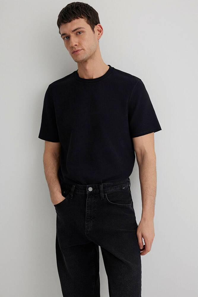 Erkek Bisiklet Yaka Tişört 0610277-900 Siyah 