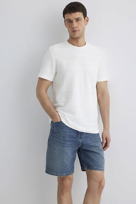 Erkek Bisiklet Yaka Tişört 0611409-70057 Beyaz (1)