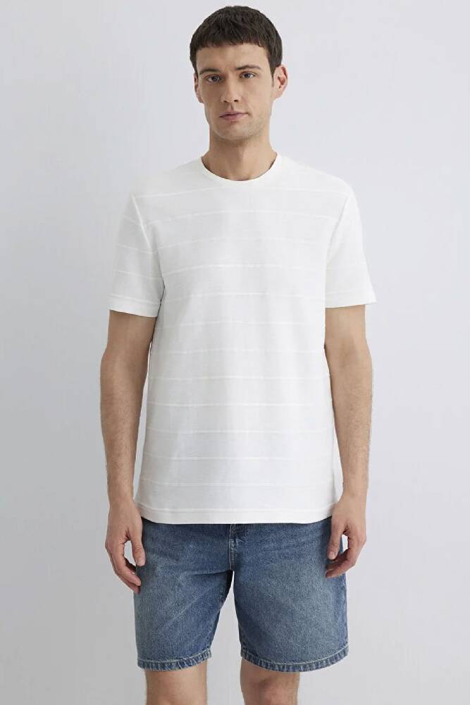 Erkek Bisiklet Yaka Tişört 0611409-70057 Beyaz 