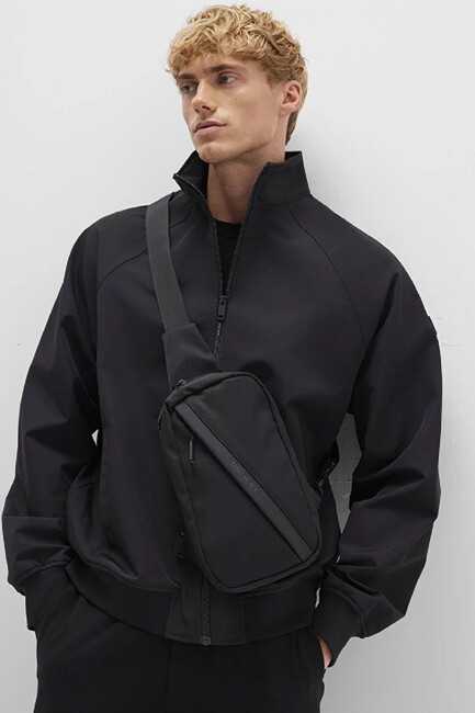 Erkek Çapraz Çanta 0911947-900 Siyah (1)