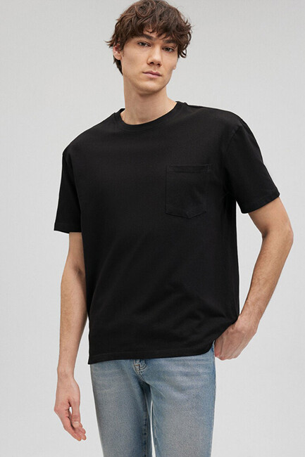 Erkek Cepli Basic Tshırt 066248-900 Siyah (3)