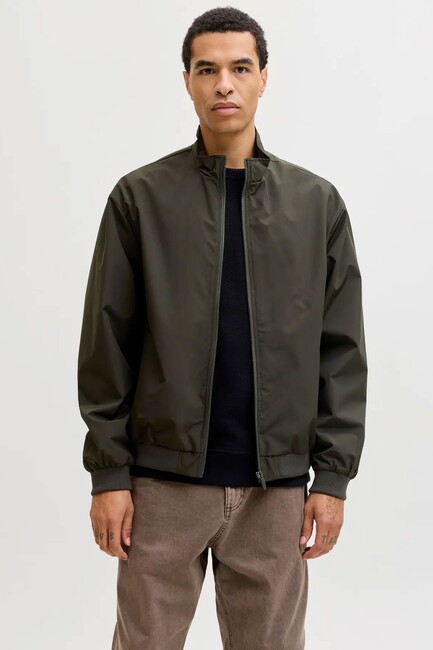 Erkek Charge Stand Collar Bomber Ceket 12288895 Haki (1)