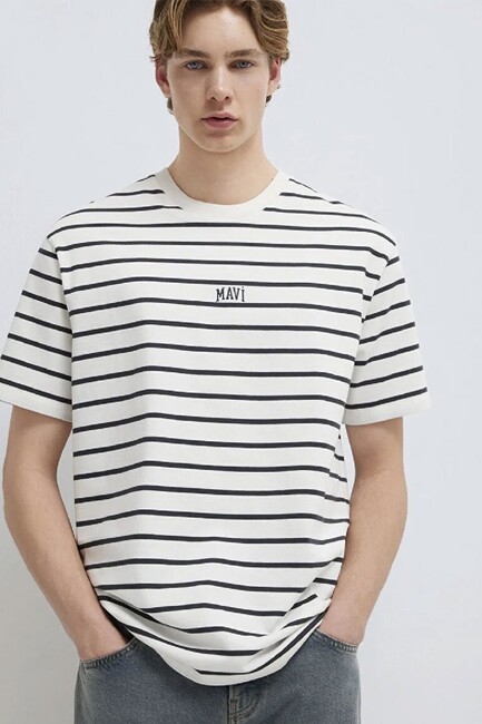 Erkek Çizgili Mavi Logo Tişört 0612420-86678 Beyaz (1)