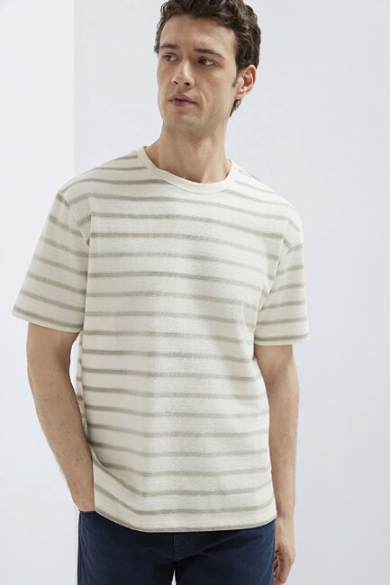 Erkek Çizgili Tişört 0613343-70352 Ekru (2)
