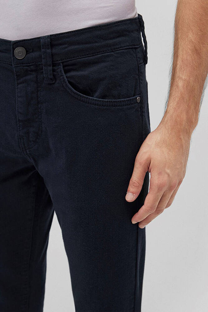 Erkek Jake Comfort Jean Pantolon 0042285237 Mavi 