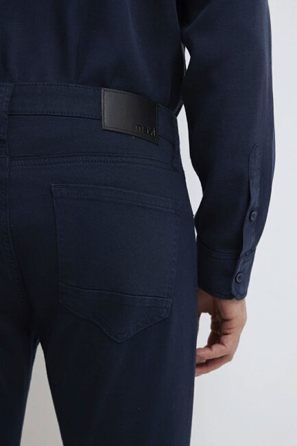 Erkek Jake Comfort Jean Pantolon 0042290682 Lacivert - 8