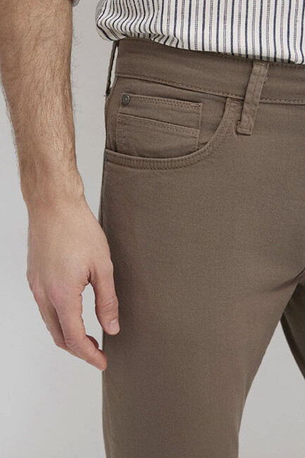 Erkek Jake Comfort Jean Pantolon 00422A2788 Kahve - Thumbnail