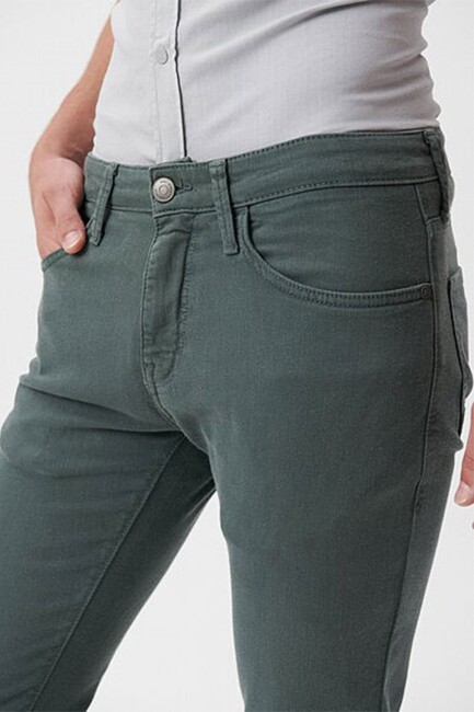 Erkek Jake Urban Comfort Jean Pantolon 0042285644 Yeşil  - 8