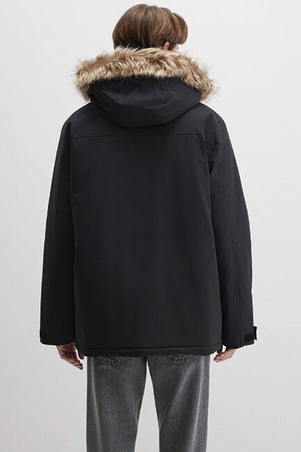 Erkek Kapüşonlu Parka 0110472-900 Siyah - Thumbnail