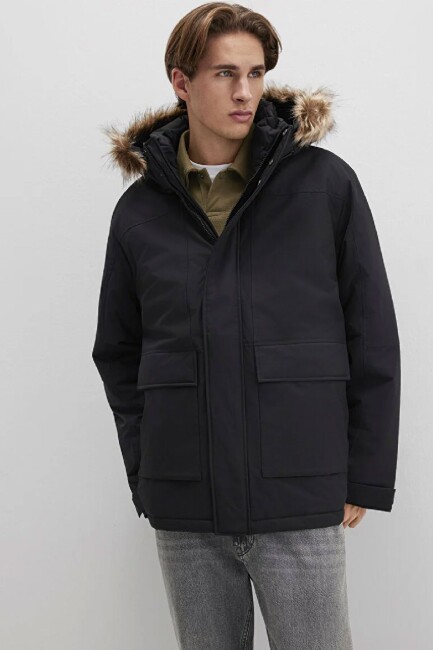 Erkek Kapüşonlu Parka 0110472-900 Siyah  (2)