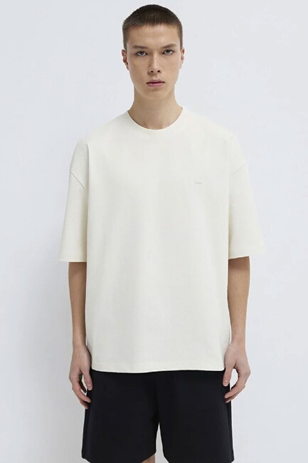 Erkek Kısa Kol Logo Tişört 0613188-71610 Ekru - Thumbnail