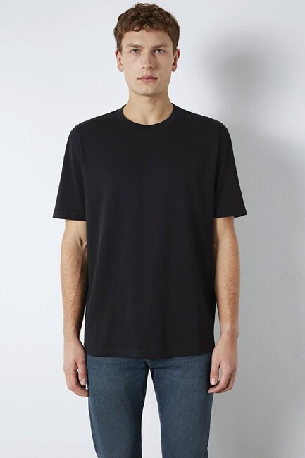 Erkek Kısa Kol Tişört 0613199-900 Siyah (3)