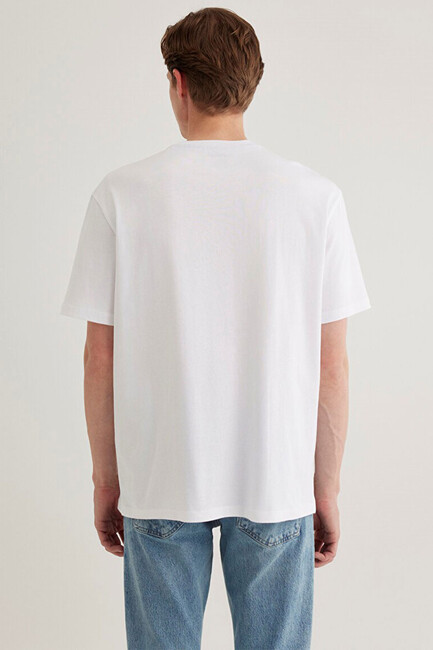 Erkek Logo Nakışlı Tişört 067074-620 Beyaz - Thumbnail