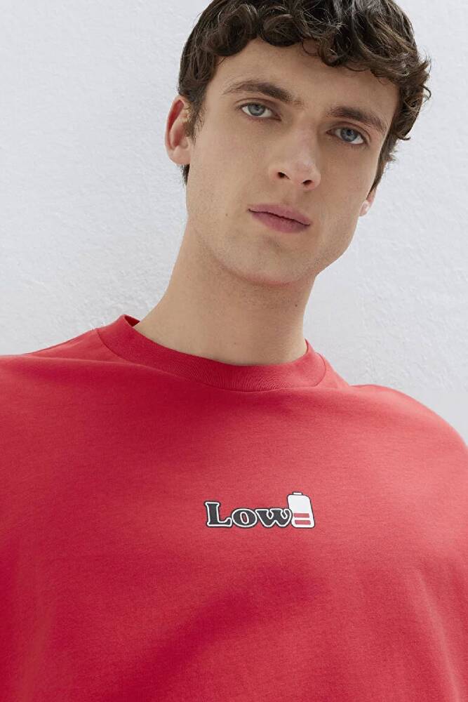 Erkek Low Battery Tişört 0613376-70428 Kırmızı 