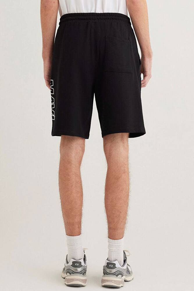 Erkek Mavi Baskılı Şort 0410225-900 Siyah 