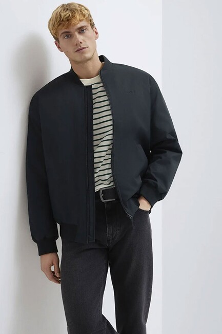 Erkek Mavi Nakışlı Ceket 0110774-71379 Siyah (1)