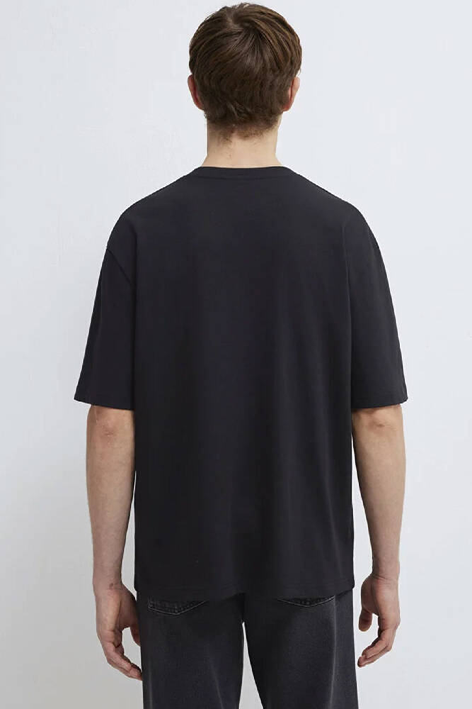 Erkek Mavi Nakışlı Tişört 0613130-900 Siyah 