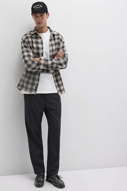 Erkek Pantolo 0010480-900 Siyah (1)