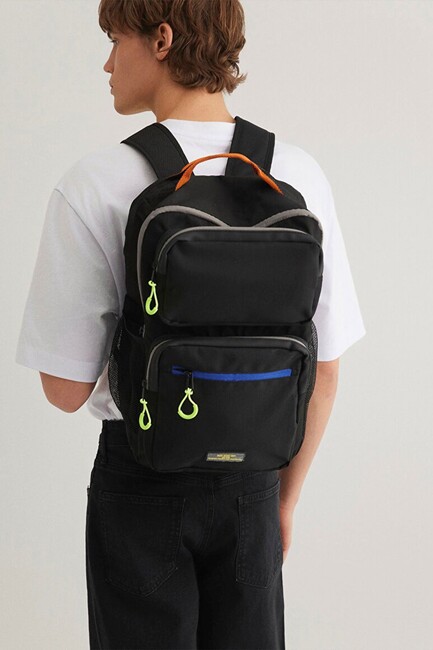 Erkek Sırt Çantası 0911832-900 Siyah (1)