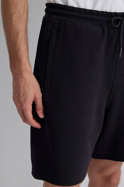 Erkek Şort 0410165-900 Siyah - Thumbnail