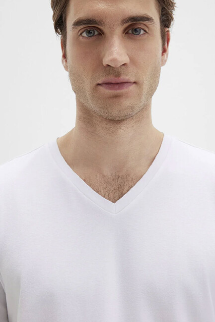 Erkek Stretch V Yaka Tişört 061748-620 Beyaz - Thumbnail