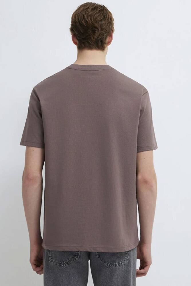 Erkek Tazmanya Canavarı Baskılı Tişört 0612657-86683 Kahve 