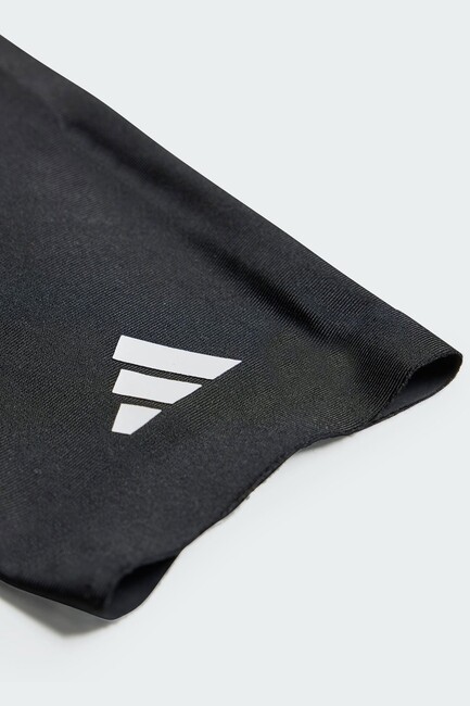 Erkek Tıro SG Tekmelik IP3999 Siyah (2)