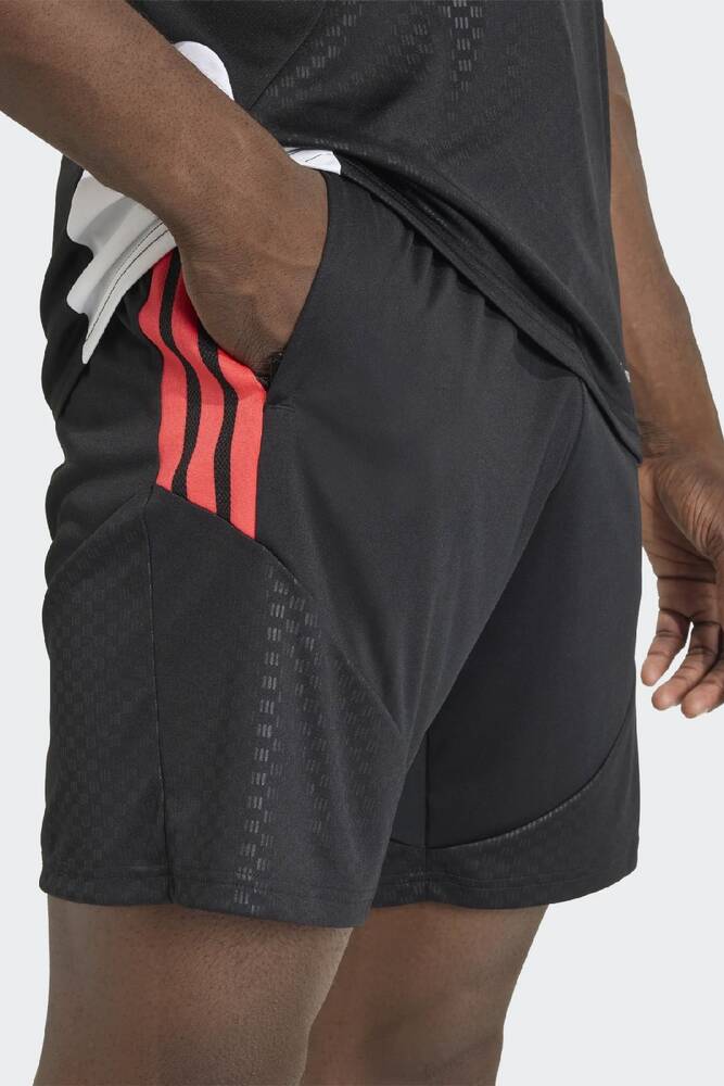 Erkek Tıro26C Şort KA7635 Siyah 