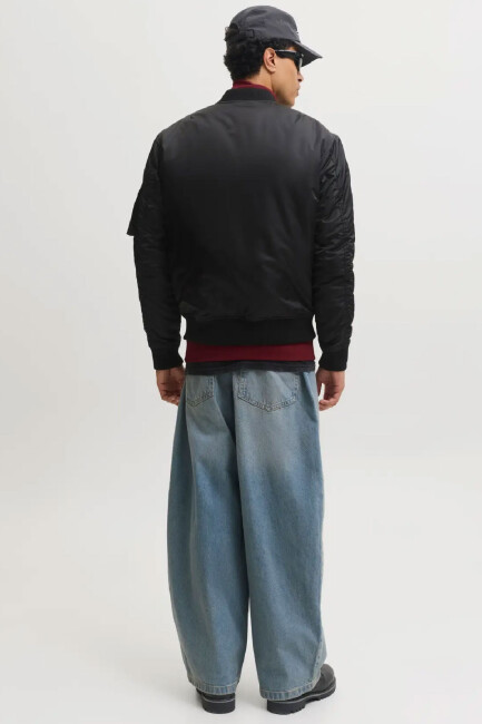 Erkek Trace Bomber Ceket 12301762 Siyah  (1)