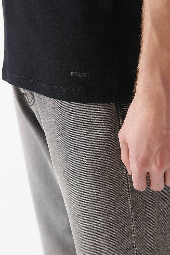 Erkek V Yaka Streç Basic Tişört 061748-900 Siyah 