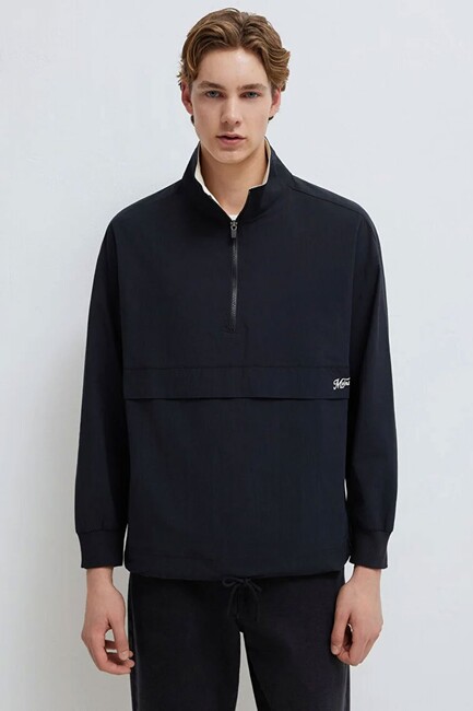 Erkek Yarım Fermuarlı Gömlek 0211890-900 Siyah (3)