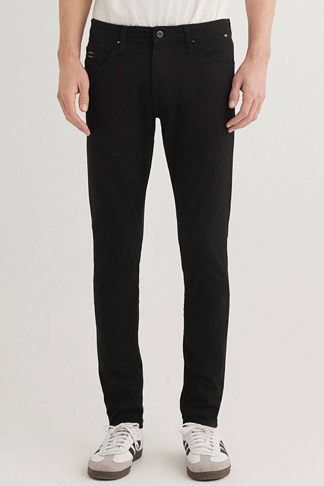 Erkek James ZİFTT Serisi Jean Pantolon 0042431036 Siyah 