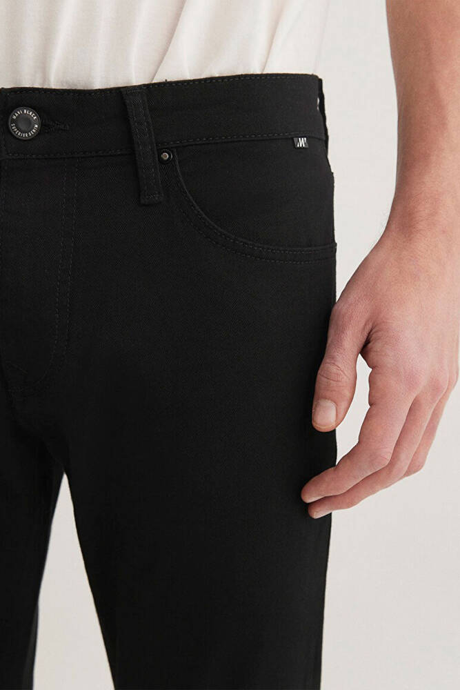 Erkek James ZİFTT Serisi Jean Pantolon 0042431036 Siyah 