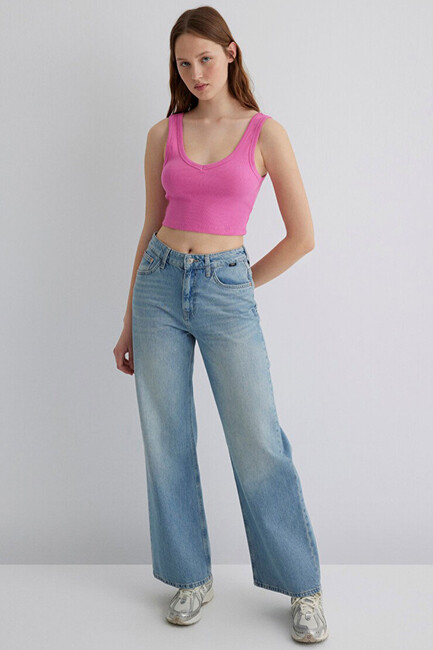 Kadın Askılı V Yaka Basic 1612375-70572 Pembe (2)