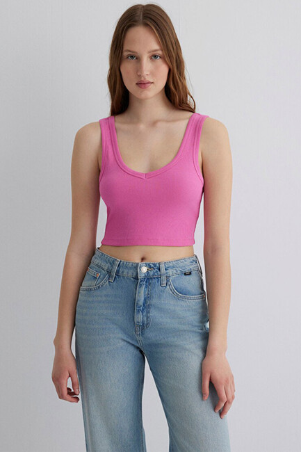 Kadın Askılı V Yaka Basic 1612375-70572 Pembe (3)