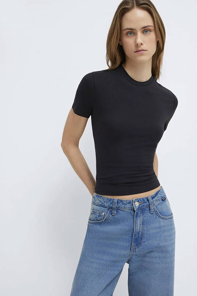 Kadın Basic Kısa Kol Tshırt 1600963-900 Siyah 