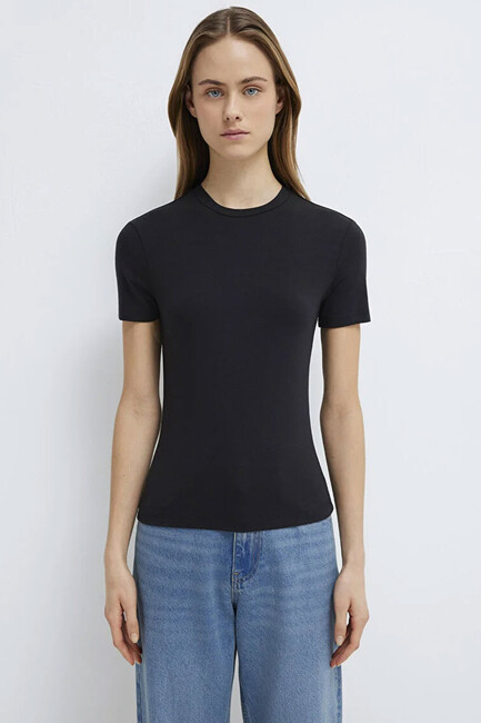 Kadın Basic Kısa Kol Tshırt 1600963-900 Siyah - Thumbnail