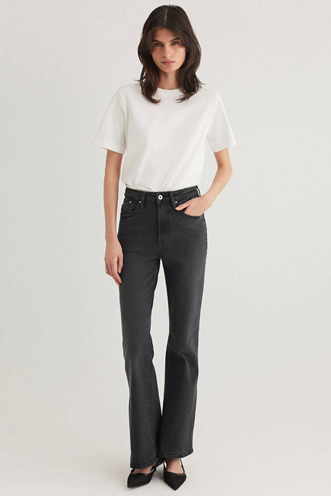 Kadın Basic Kısa Kol Tshırt 1600965-33389 Ekru 