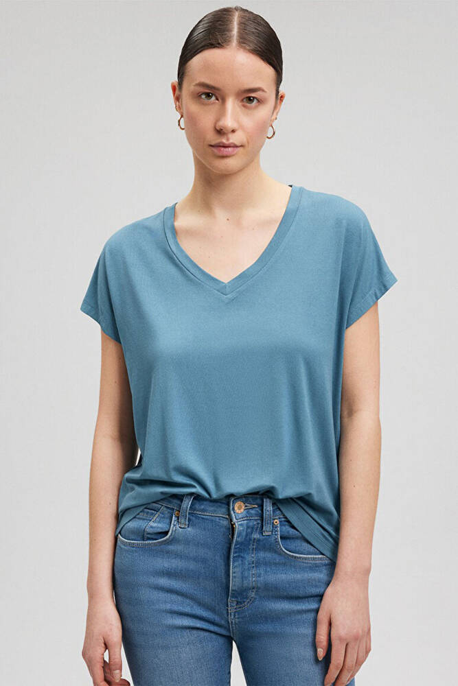 Kadın Basic V Yaka Tişört 167714-70753 Mavi 