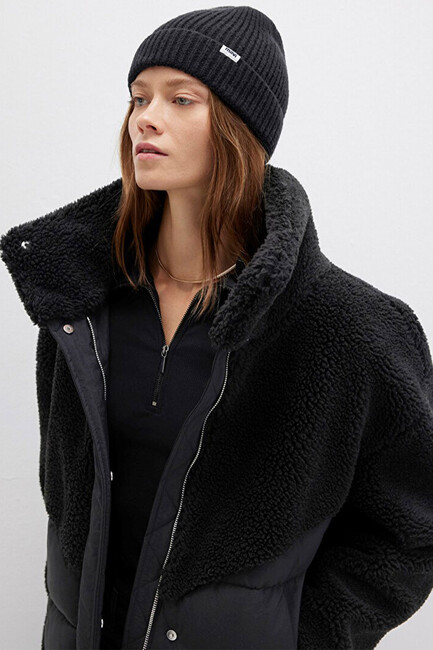 Kadın Bere 1910719-900 Siyah (1)