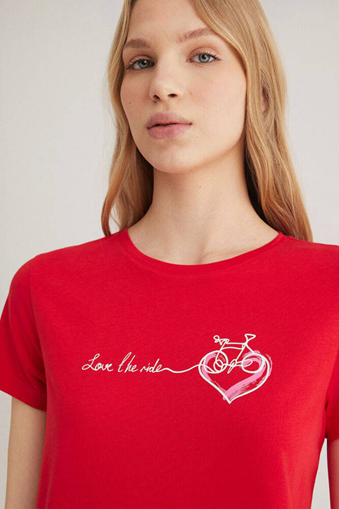 Kadın Bisiklet Baskılı Tişört 1612961-82054 Kırmızı 