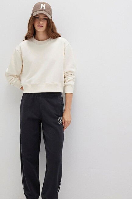 Kadın Bisiklet Yaka Sweat 1S10387-70049 Ekru (2)
