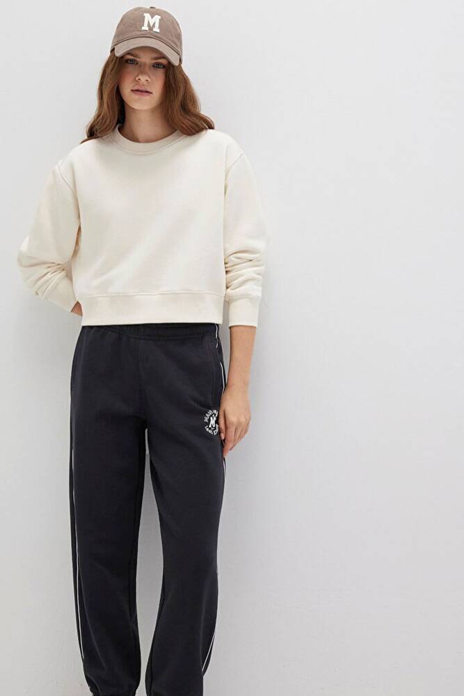 Kadın Bisiklet Yaka Sweat 1S10387-70049 Ekru 